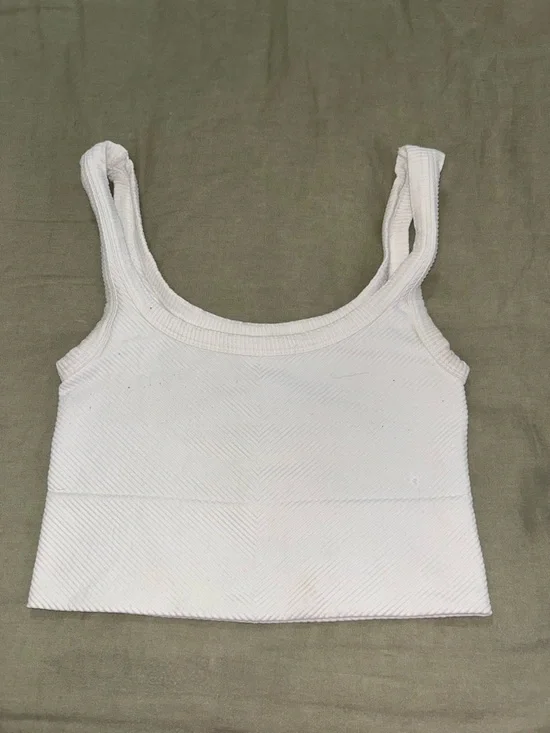 Tank - Picture 1 of 4